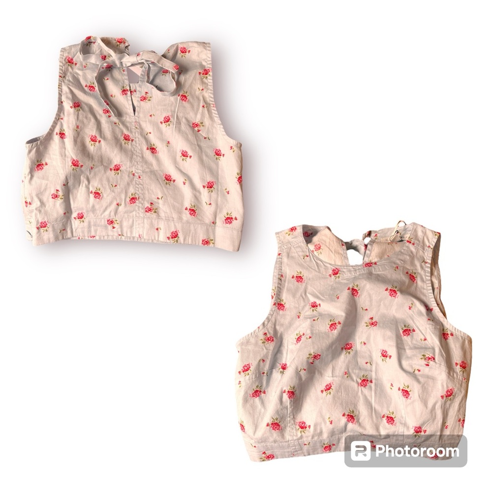 Free Assembly blue & pink floral tank